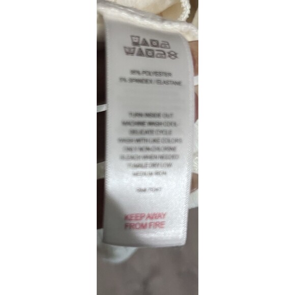 Cupcakes & Cashmere Ivory Cozy Shawl Collared Robe Belted Soft Plush Luxe L - Picture 8 of 8